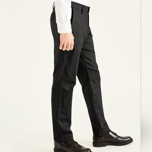 NWT Dockers Slim Fit Khakis 30x32